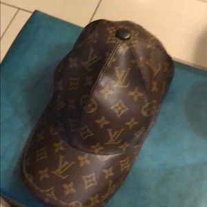 Louis Vuitton cap